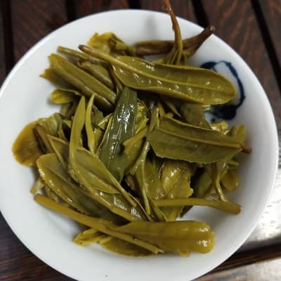 can you eat green tea leaves